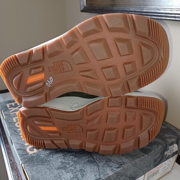 The North Face - Women's Ozone Park Winter Pull-On Boot - size 6 - Picture 3 of 5